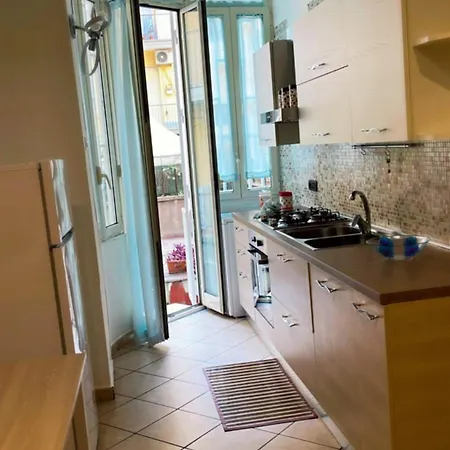 Napolicentrale Apartman Nápoly