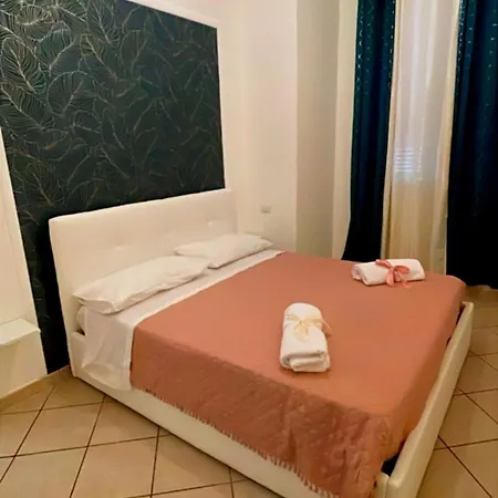 Napolicentrale Nápoly